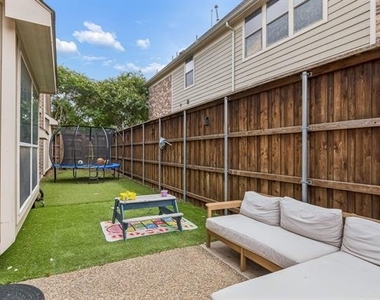 2245 Jaguar Drive - Photo Thumbnail 34