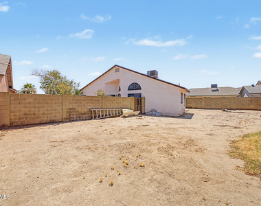 6836 S 18th Street - Photo Thumbnail 22