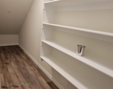 11346 Sugarlands Drive - Photo Thumbnail 7