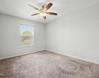 1779 E Elegante Drive - Photo Thumbnail 26