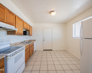 949 E Flint Street - Photo Thumbnail 6