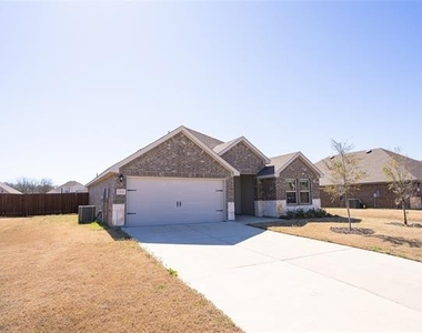 1833 Pecan Valley Drive - Photo Thumbnail 1