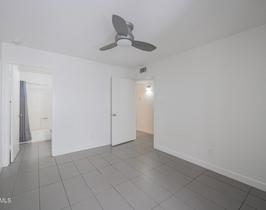 1808 N 32nd Street - Photo Thumbnail 14
