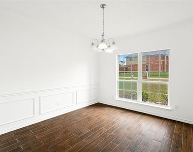 2922 Tree Line Road - Photo Thumbnail 7