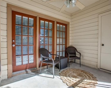 16301 Ledgemont Lane - Photo Thumbnail 10