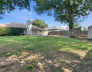 2502 Cranberry Lane - Photo Thumbnail 26