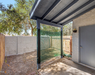 4608 W Maryland Avenue - Photo Thumbnail 22