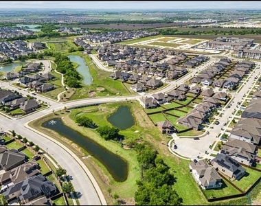 3640 Lillian Court - Photo Thumbnail 36
