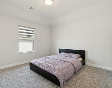 3640 Lillian Court - Photo Thumbnail 28