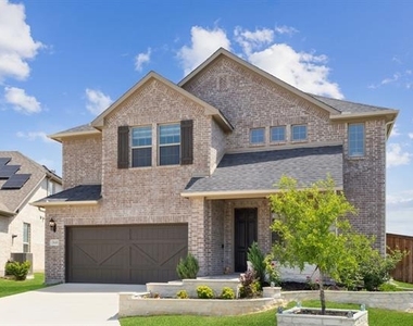 3640 Lillian Court - Photo Thumbnail 2