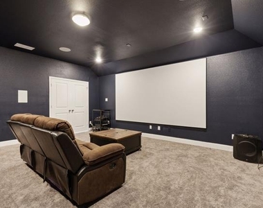 3640 Lillian Court - Photo Thumbnail 31