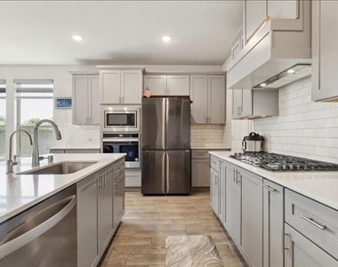 3640 Lillian Court - Photo Thumbnail 6