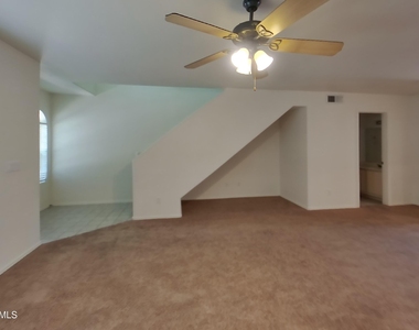860 N Mcqueen Road - Photo Thumbnail 1