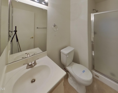 860 N Mcqueen Road - Photo Thumbnail 12