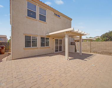 8748 W Wood Drive - Photo Thumbnail 19