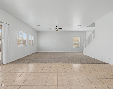 8748 W Wood Drive - Photo Thumbnail 9