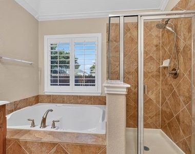 307 Highland Ridge Drive - Photo Thumbnail 18