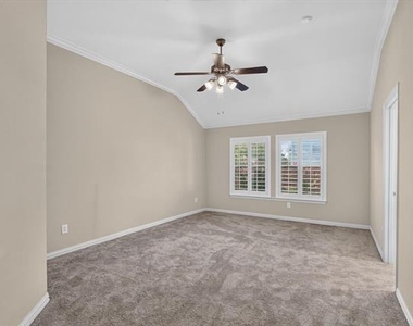 307 Highland Ridge Drive - Photo Thumbnail 15