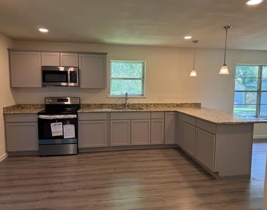 1664 Hwy 56 E - Photo Thumbnail 16
