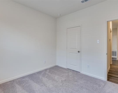 8201 Bufflehead Drive - Photo Thumbnail 6