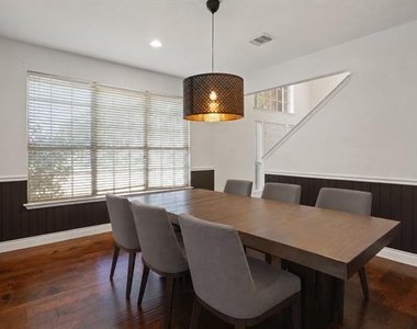 735 Yellowstone Drive - Photo Thumbnail 5
