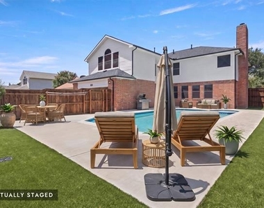 735 Yellowstone Drive - Photo Thumbnail 23