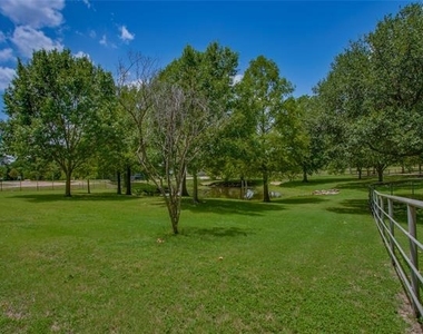 365 E Tripp Road - Photo Thumbnail 2