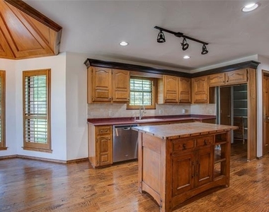 365 E Tripp Road - Photo Thumbnail 18