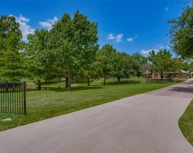 365 E Tripp Road - Photo Thumbnail 4