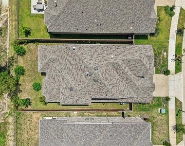 1853 Celebration Lane - Photo Thumbnail 27