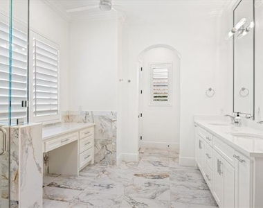 1001 Quarry Court - Photo Thumbnail 24