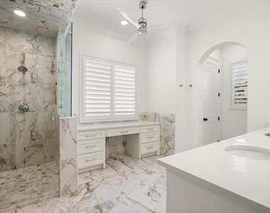 1001 Quarry Court - Photo Thumbnail 21