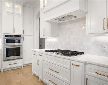1001 Quarry Court - Photo Thumbnail 14