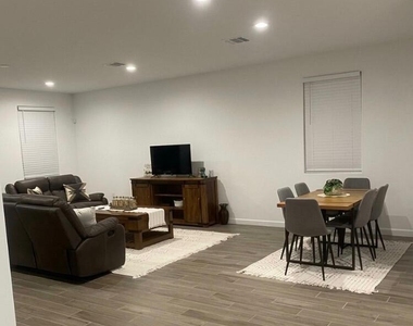 48506 N Duran Way - Photo Thumbnail 29