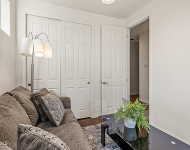 2477 W Mission Timber Circle - Photo Thumbnail 8