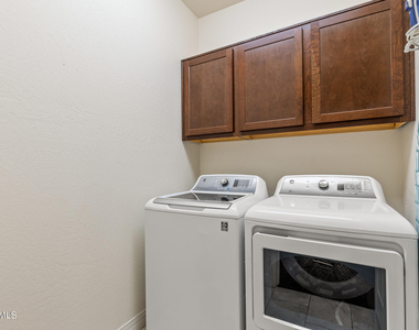 2477 W Mission Timber Circle - Photo Thumbnail 10