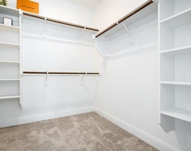 7470 Sanctuary Drive - Photo Thumbnail 14