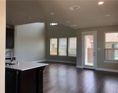 4592 Titus Circle - Photo Thumbnail 2