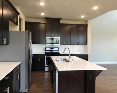 4592 Titus Circle - Photo Thumbnail 4