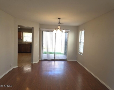 2547 E Bart Street - Photo Thumbnail 4