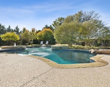 5801 Hathaway Drive - Photo Thumbnail 30