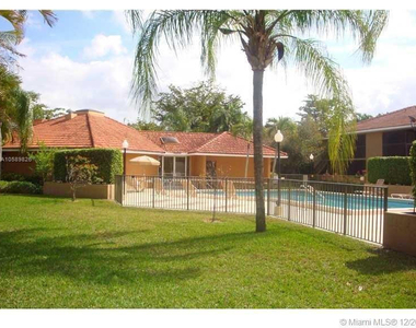 729 Nw 103rd Terrace - Photo Thumbnail 8