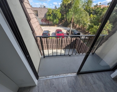 1733 N Congress Avenue - Photo Thumbnail 26
