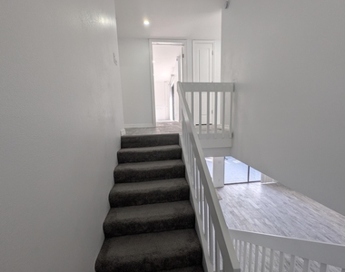 1733 N Congress Avenue - Photo Thumbnail 12