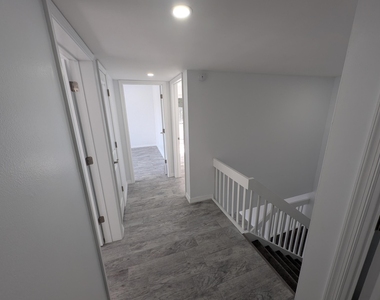 1733 N Congress Avenue - Photo Thumbnail 13