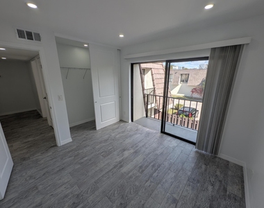 1733 N Congress Avenue - Photo Thumbnail 25