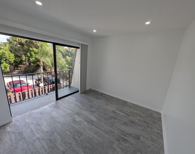 1733 N Congress Avenue - Photo Thumbnail 24