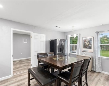 6331 Fenway Street - Photo Thumbnail 1
