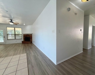 5919 Waterford Drive - Photo Thumbnail 3
