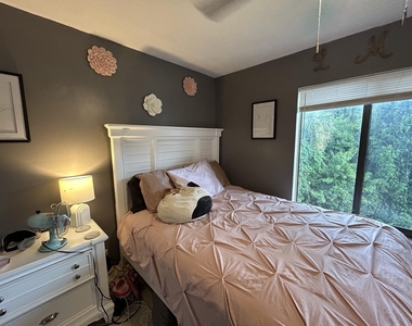 1007 Green Pine Boulevard - Photo Thumbnail 13